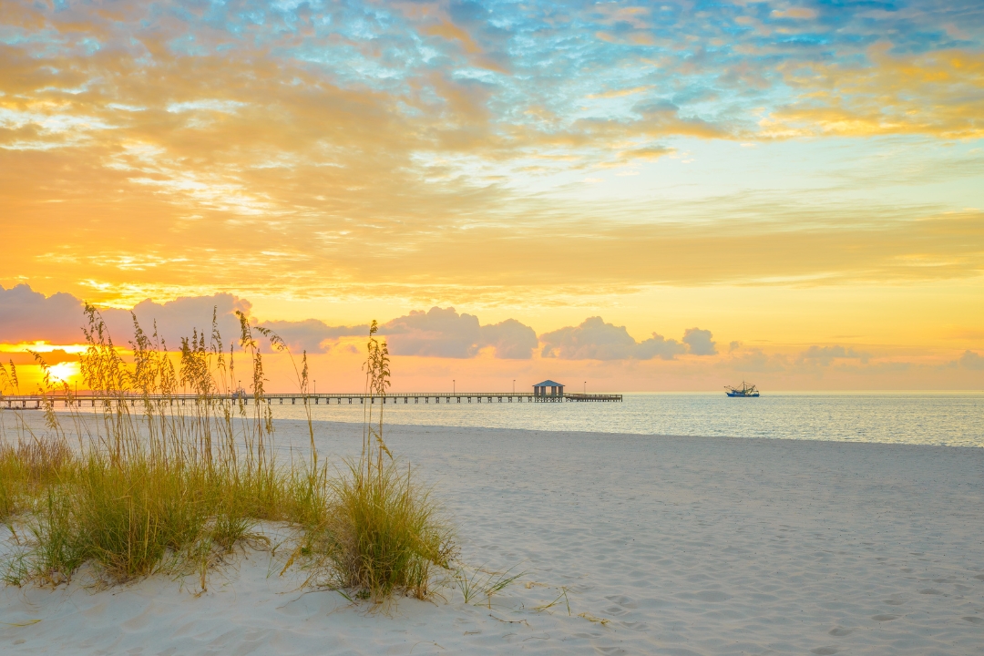Gulfport Mississippi dawn over the pier